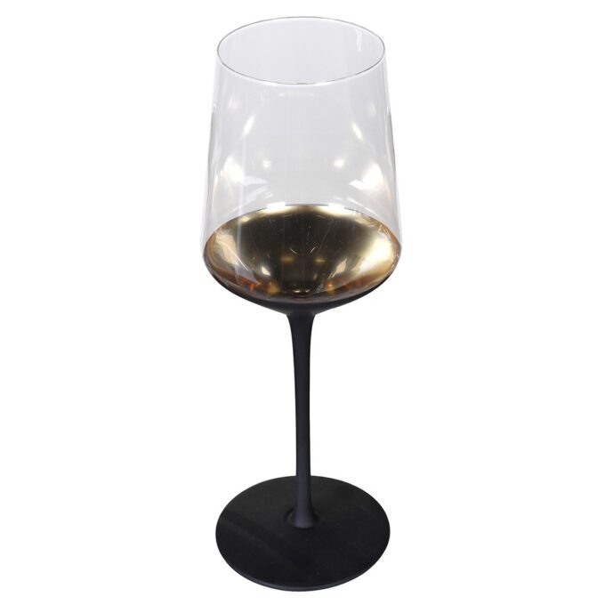 Комплект от 4 чаши за червено вино с черно столче